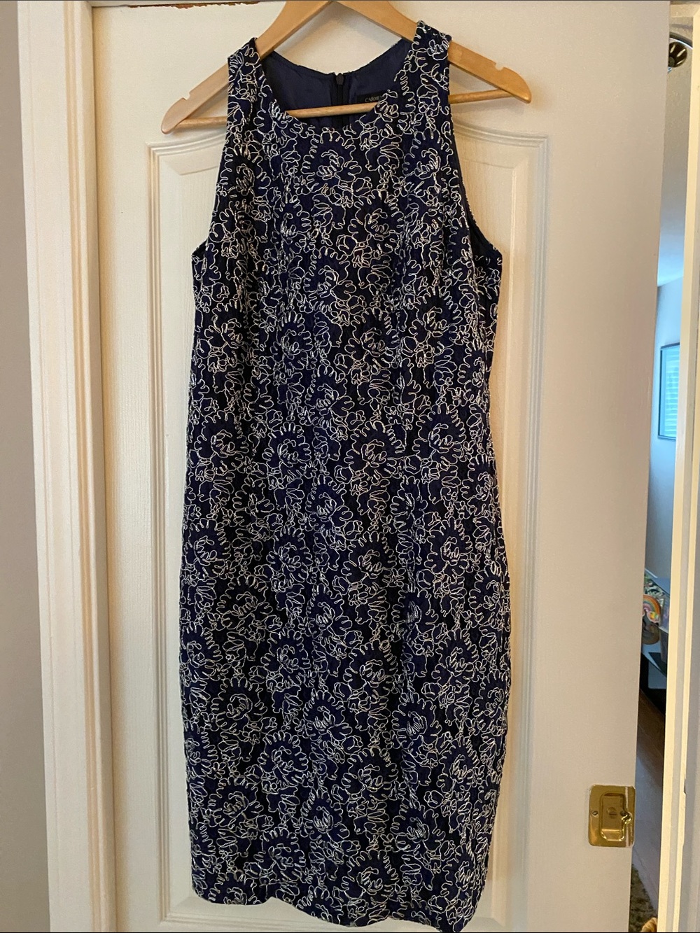 Carmen Marc Valvo Navy and White Floral Midi Sheath Dress